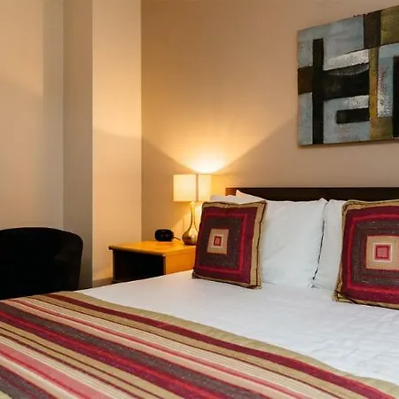Hotel Lucas House 3*